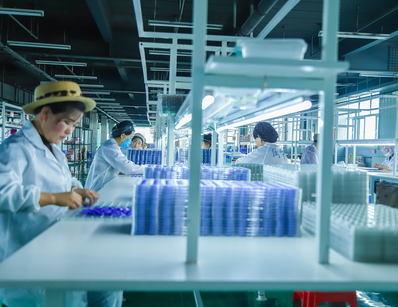 卡立方集團(tuán)寧夏生產(chǎn)基地：NFC鑰匙扣領(lǐng)域的規(guī)?；c定制化標(biāo)桿