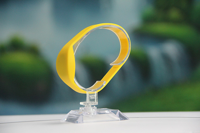 硅膠腕帶手機(jī)支架優(yōu)缺點(diǎn) 硅膠腕帶手機(jī)支架優(yōu)缺點(diǎn)