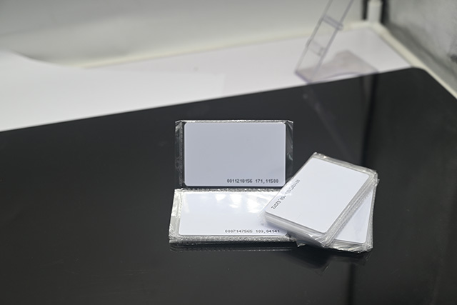 IC卡，ID卡，M1卡，射頻卡的區(qū)別是什么？