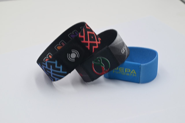 S70卡和S50卡的區(qū)別，它們的技術(shù)參數(shù)和應(yīng)用領(lǐng)域有哪些