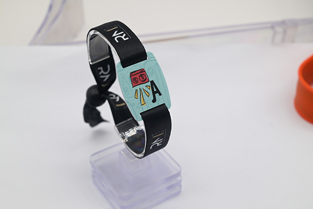 HXDIC-U型號IC卡讀寫器相對其他IC卡讀寫器有什么優(yōu)點(diǎn)